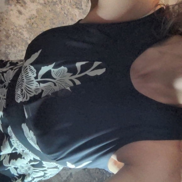 ISANI for Target Medium Black Flowy‎ Dress - Picture 3 of 4